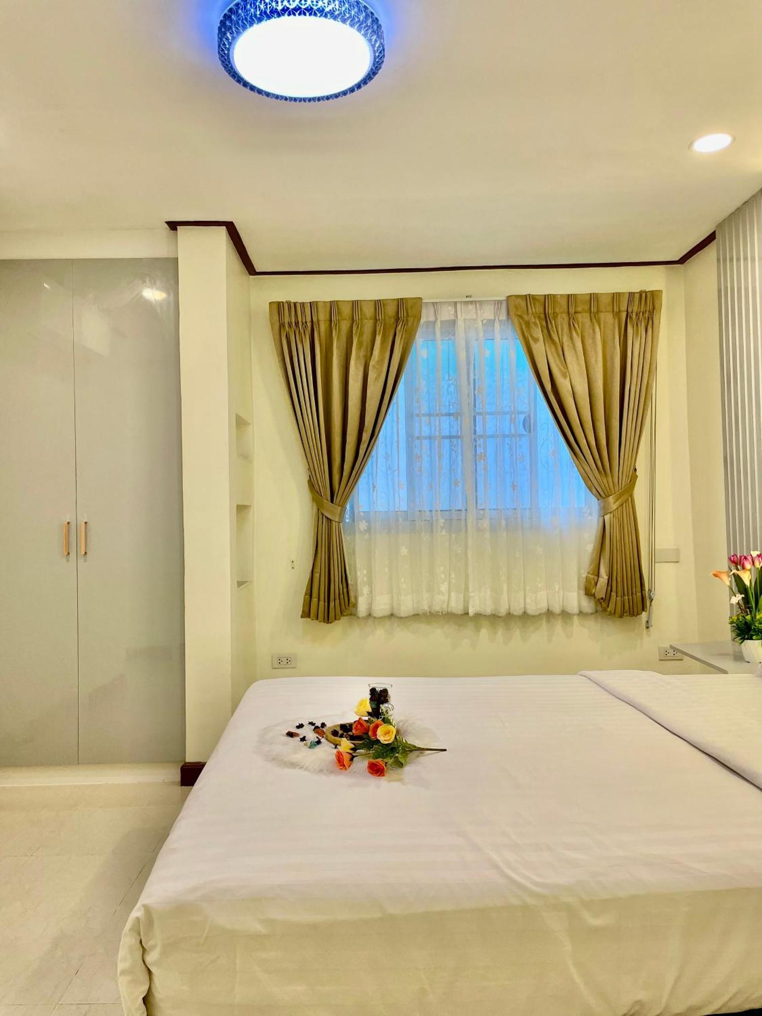 Pattaya Pool Villa39A 300 Mater To Beach Gate Exit Экстерьер фото